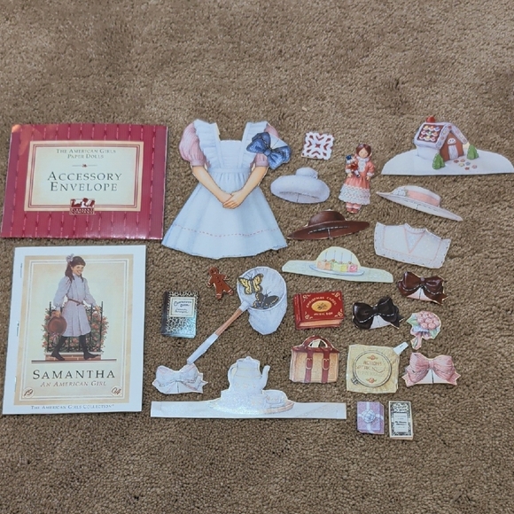 American Girl Paper Dolls Set - Green, Blue, Pink, Red - Picture 9 of 15